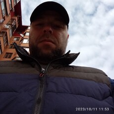 Толя