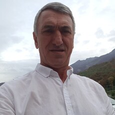 Альберт