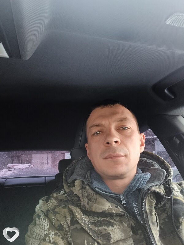 Толя