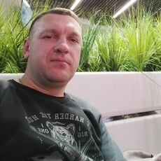 Толя