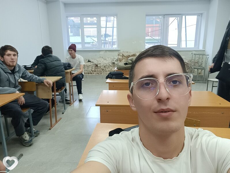 Вася