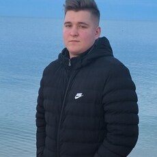 Женя