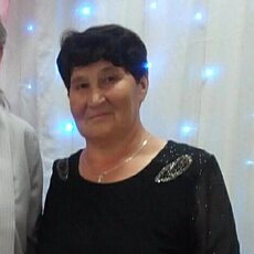 Алина