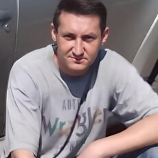 Артём