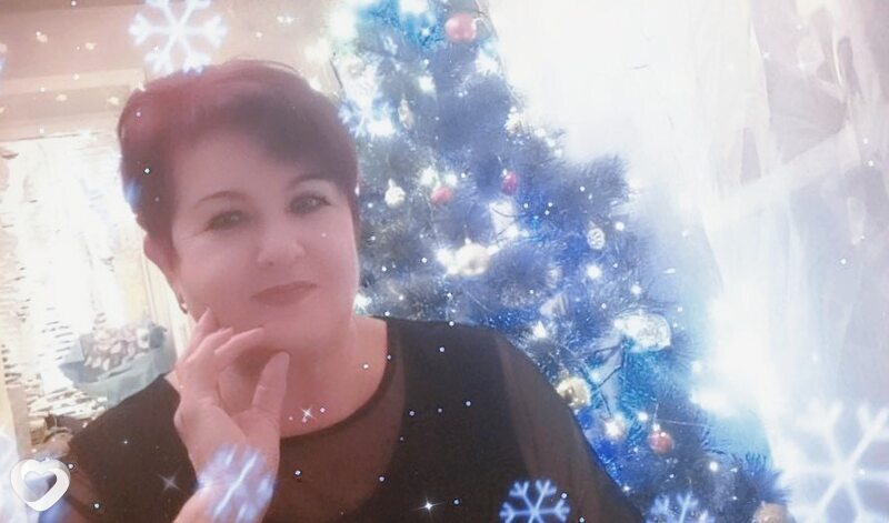 Оля