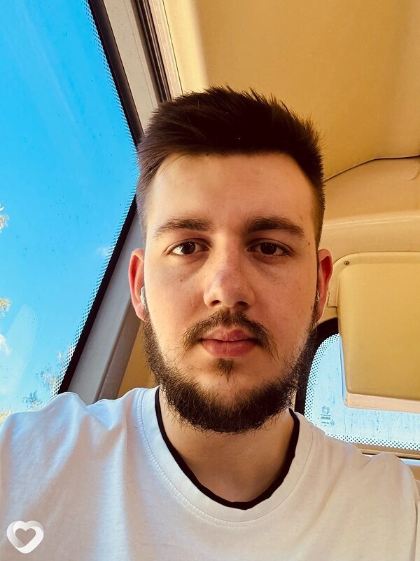 Игорь