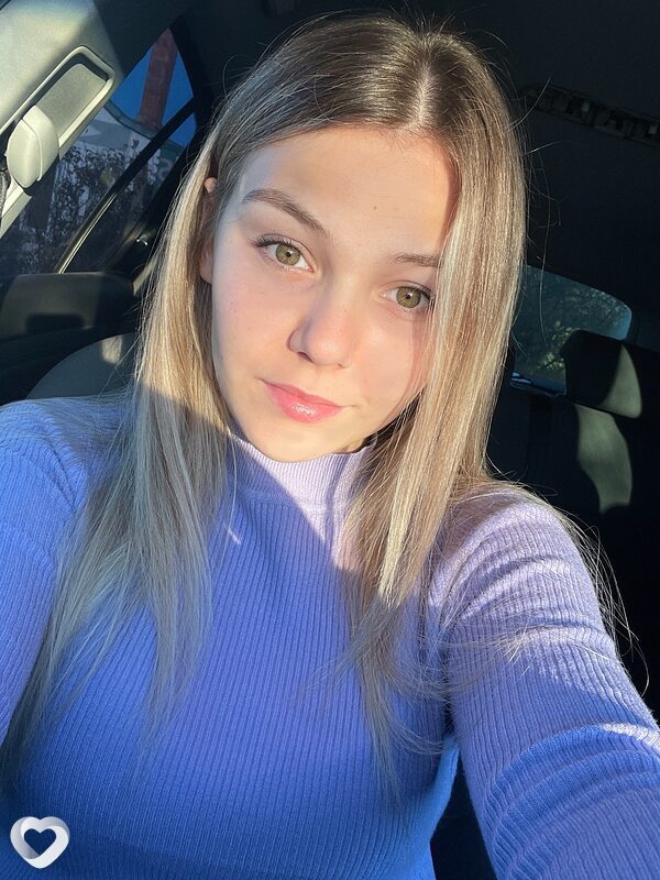 Юля