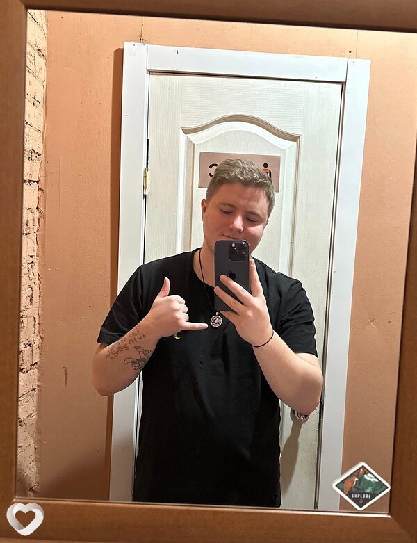Женя
