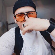 Виталя