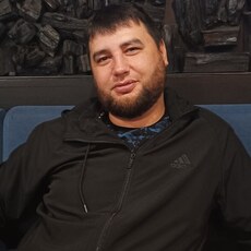 Геннадий