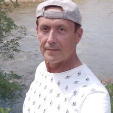 Альберт