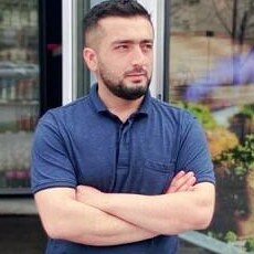 Максим