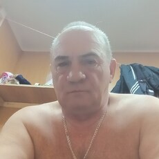Рома