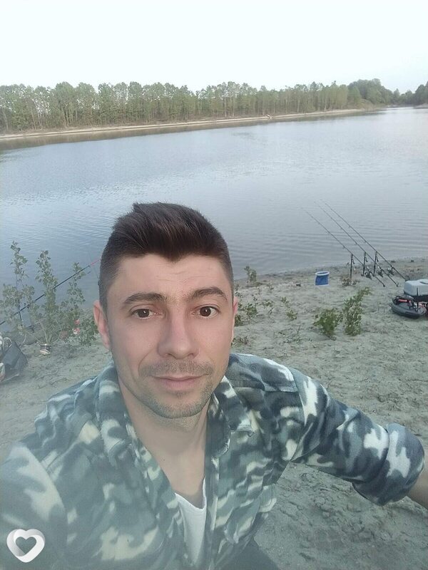 Женя