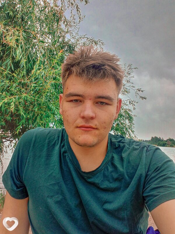 Женя