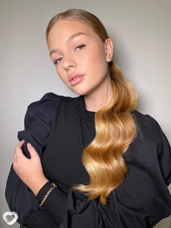 Алина