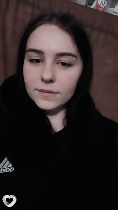 Оля