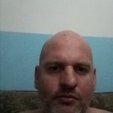 Валя