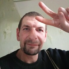 Артём
