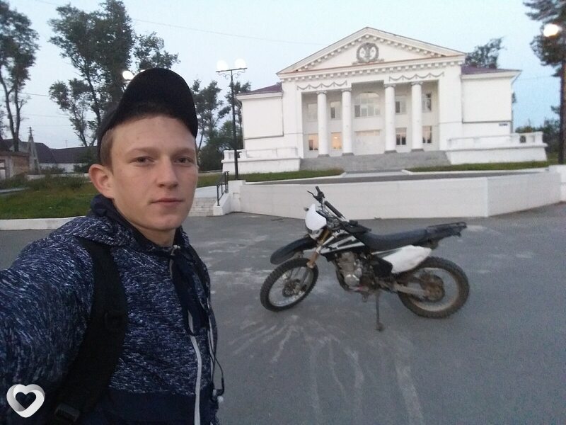 Геннадий