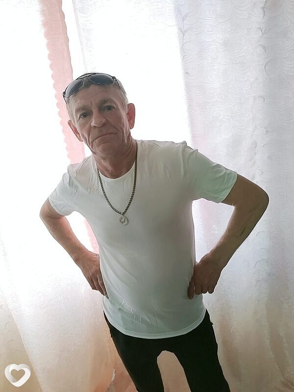 Свят