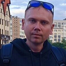 Назар