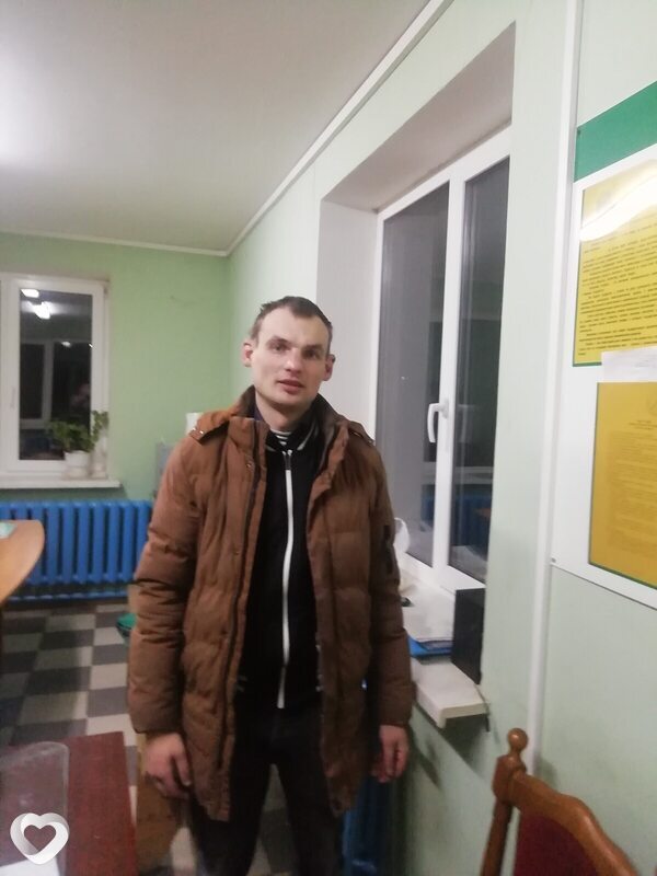 Артём