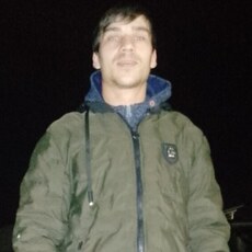 Артём