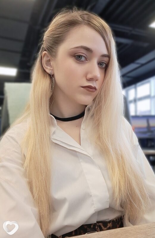 Яна