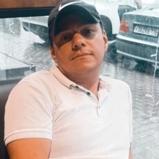 Илья