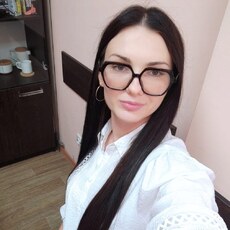 Валя
