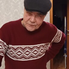 Валя