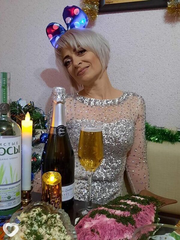 Катя