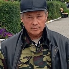 Назар