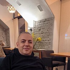 Юрий