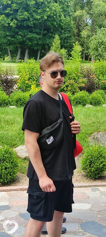 Женя