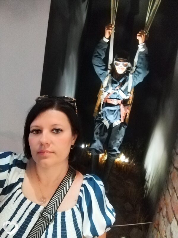 Юля