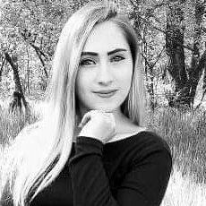 Полина