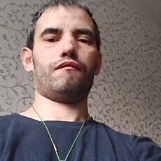 Валя