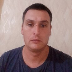 Артём
