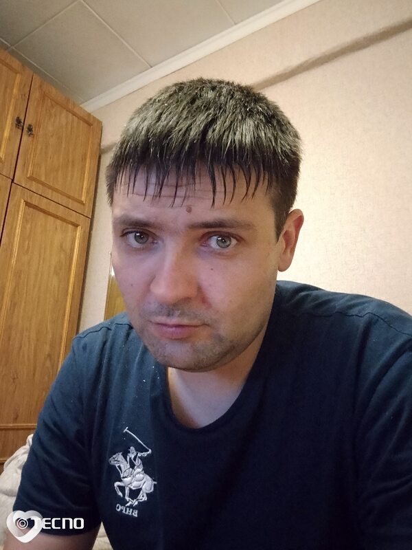 Толя