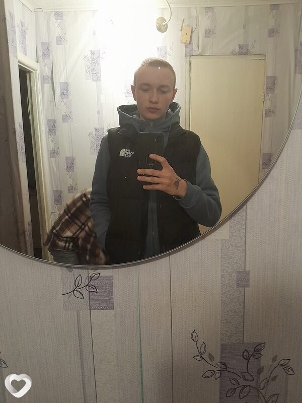 Женя