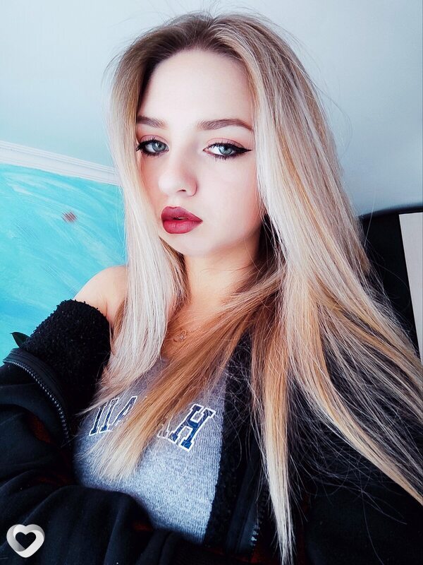 Катя