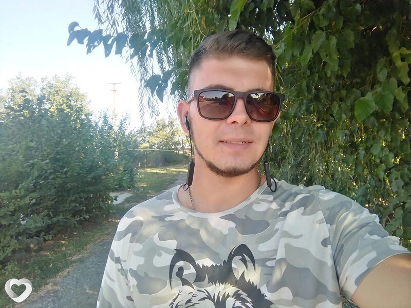 Коля