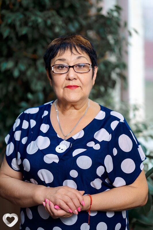 Полина