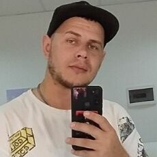 Михаил