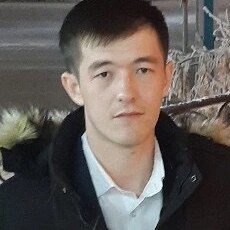 Артём