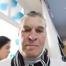 Лёня