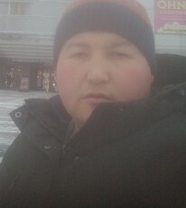 Артём