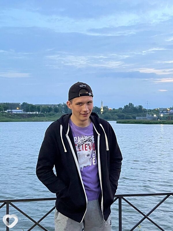 Виктор